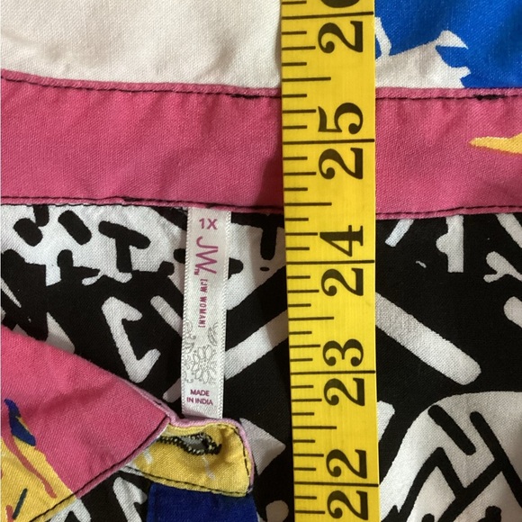 JM Collection Multicolor Abstract Women's Button Down Shirt, Plus Size 1X - Picture 6 of 7